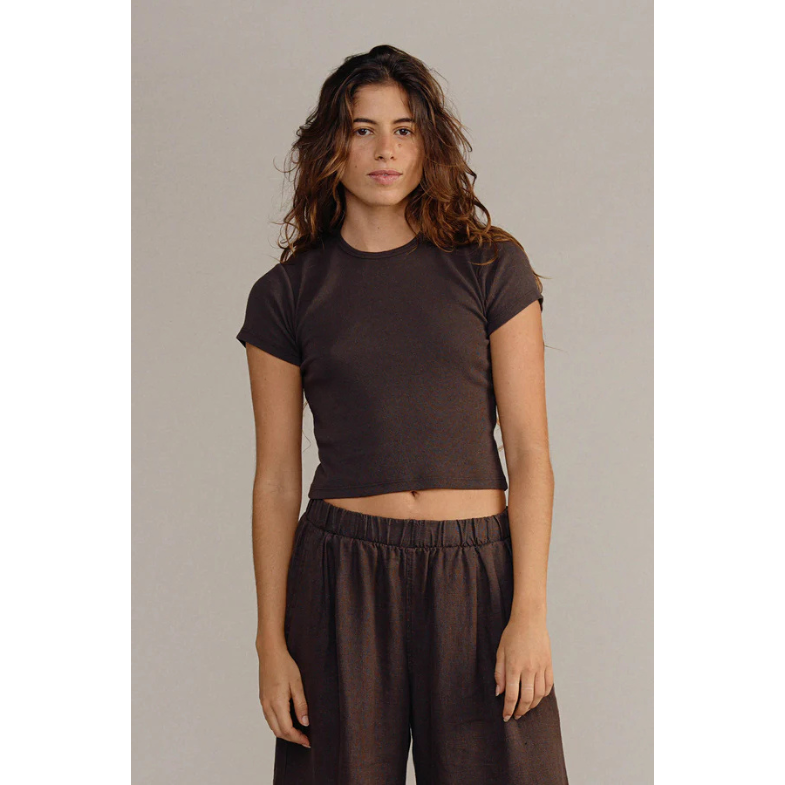 Isola Tee - Coffee Bean
