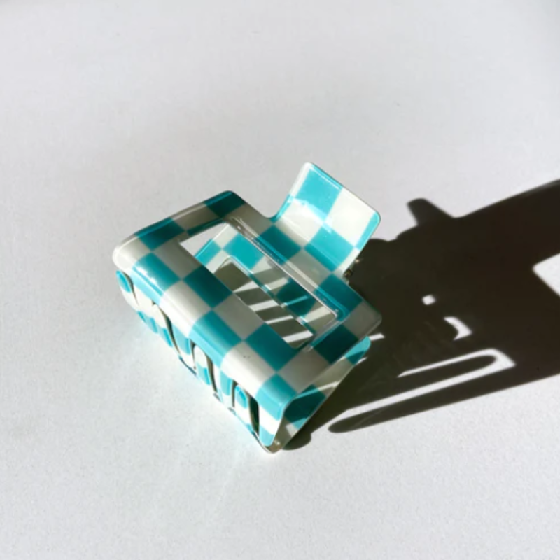Checkered Chunky Claw Clip